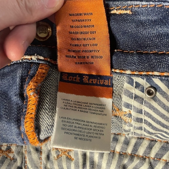 Rock Revival Cut off Shorts - Picture 7 of 8